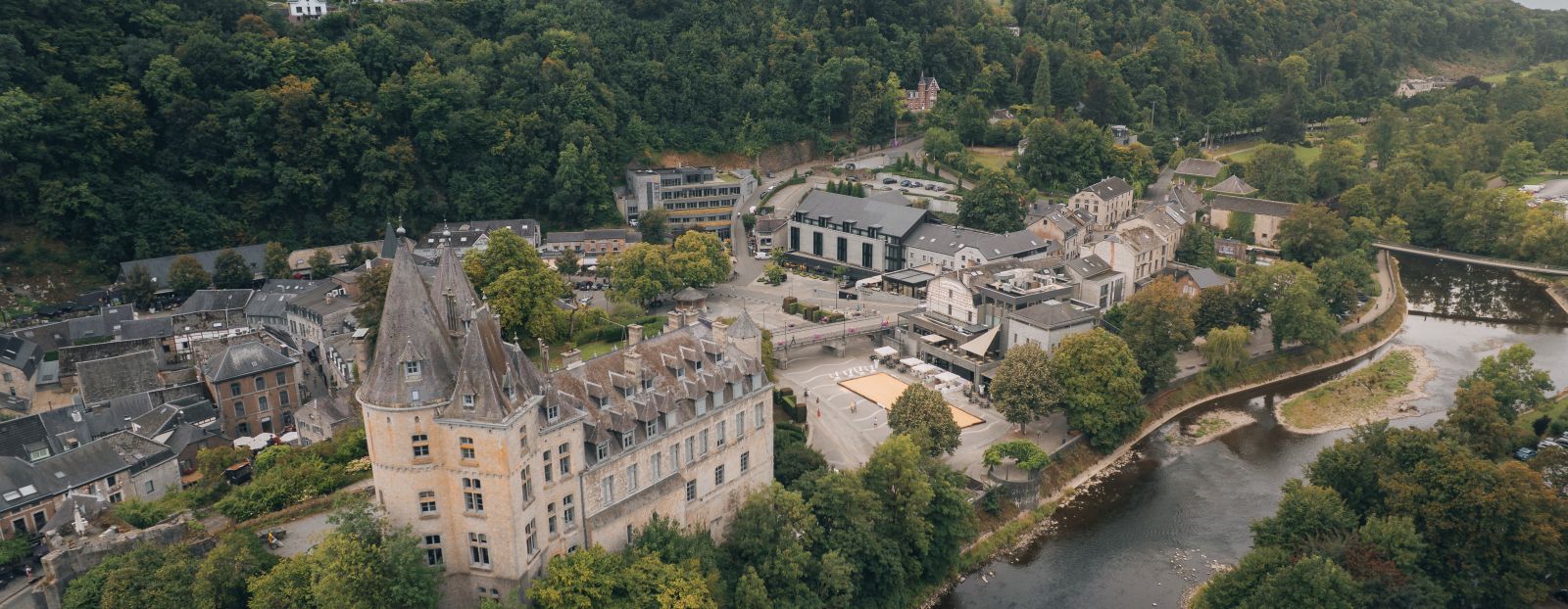 Durbuy, là où l'été indien se fait luxe