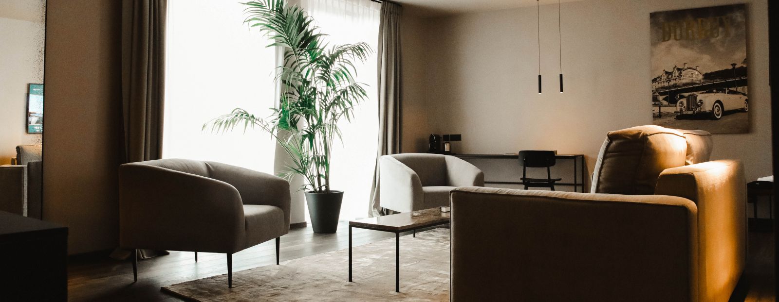 Salon Suite Executive