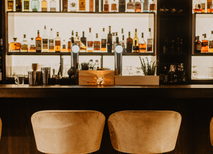 Comptoir du bar de l'hôtel